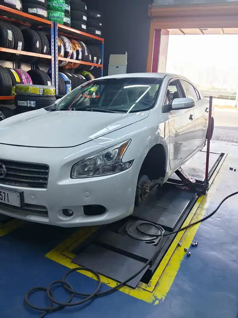AC gas recharge service on a Hyundai Accent